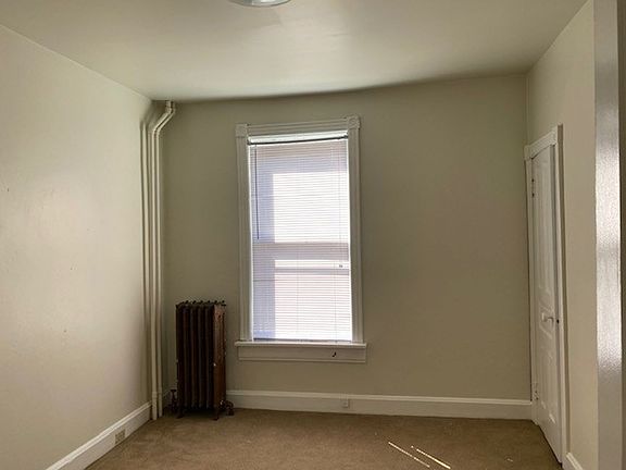 4th image of 208 N Front St APT 2
