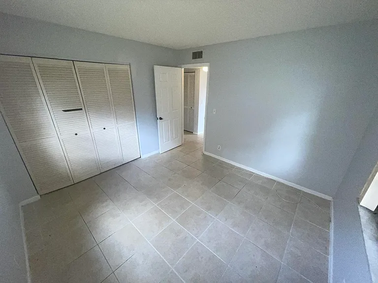 4185 Oak Terrace Dr — Photo 8