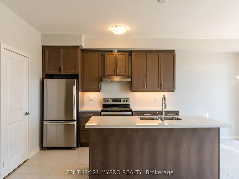49 Freeman Williams St — Photo 6