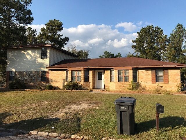 1st image of 2735 Cranbrook Dr