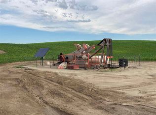 12175 718th Rd, Alma, NE 68920