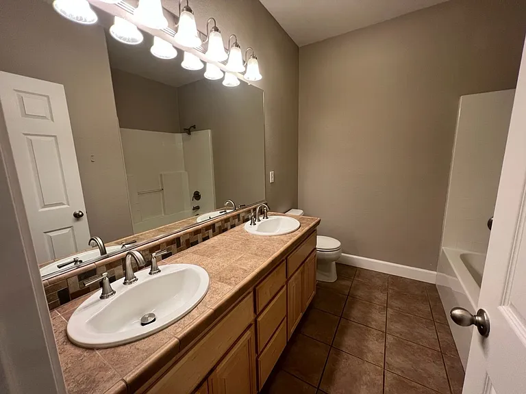 1506 Azalea Dr — Photo 13