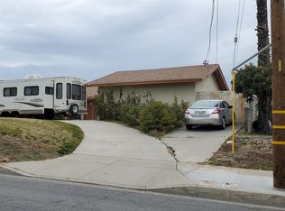 470 E Easton St, Rialto, CA 92376