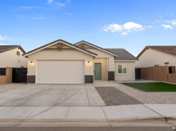 10634 E 45th St, Yuma, AZ 85367