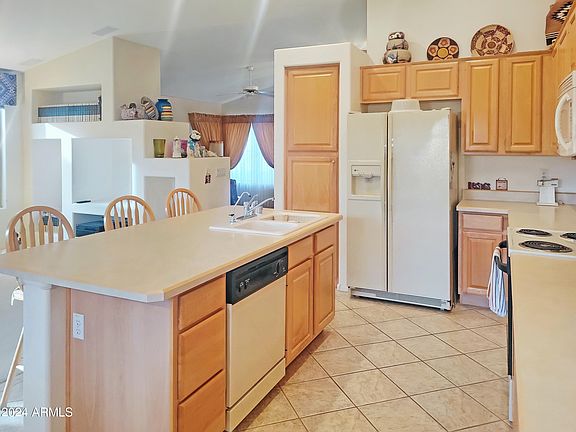 4th image of 7473 W MONONA Drive