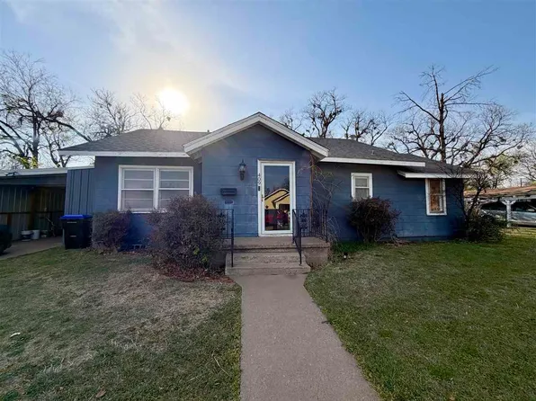 409 N 13th St, Frederick, OK 73542