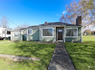 1686 SE 4th Ave, Oak Harbor, WA