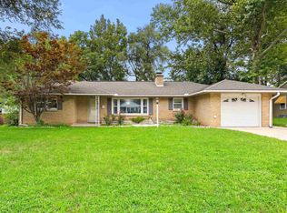 2223 Glendale Ave, Pekin, IL 61554