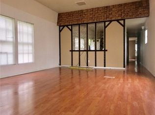 114 Lazy River Ln, Elgin, TX 78621