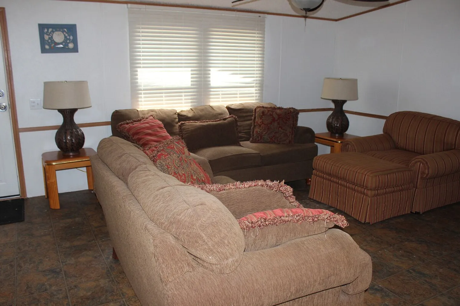 3 bed, 2.0 bath, $4,394 — Photo 1