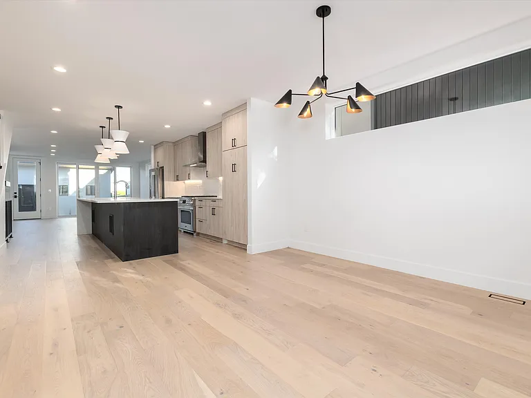 2088 Eliot St — Photo 7