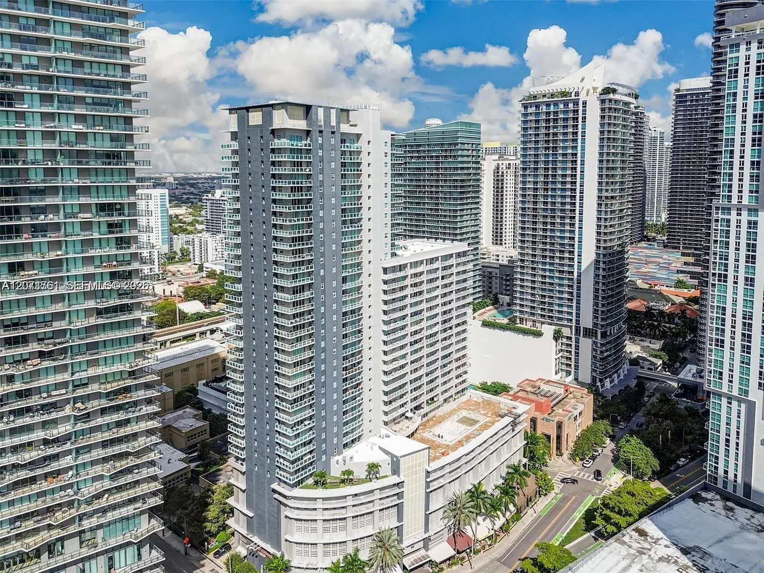 Vue At Brickell Condo — Photo 2
