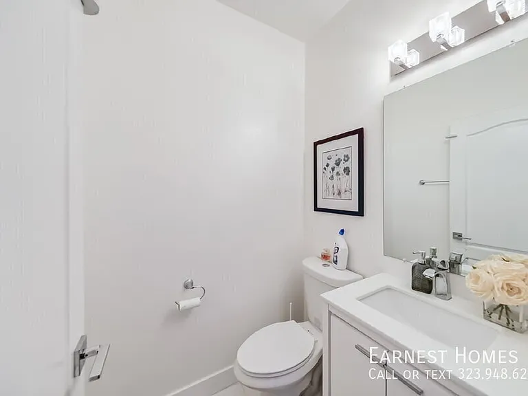 4348 Mammoth Ave #303 — Photo 16