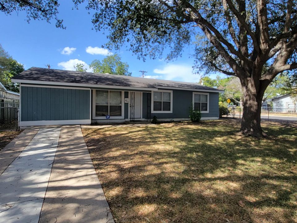 1st image of 483 Anton Dr