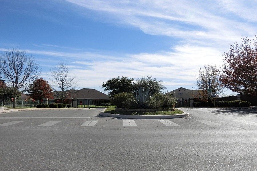 1st image of 4303 Bridgeport Way