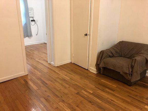 5th image of 649 S 52nd St Floor 1