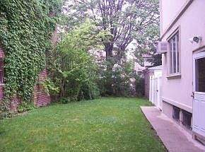 2nd image of 1833 E 18th St