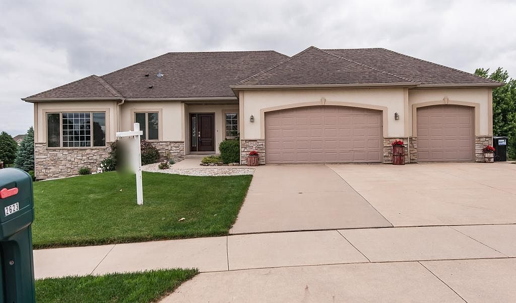 2623 Kathleen Ln NE, Rochester, MN 55906 Zillow