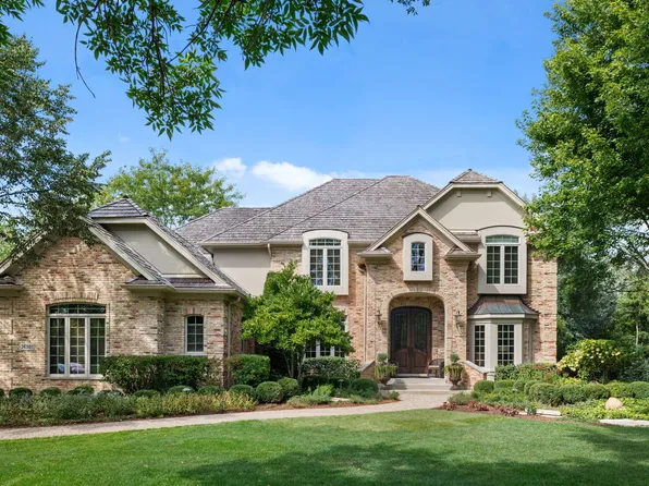 26301 W Roberts Ln, Barrington, IL 60010