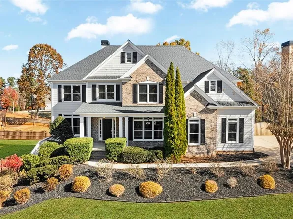 271 Ivy Hall Ln, Dallas, GA 30132