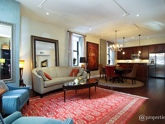 Living Room/Dining Room