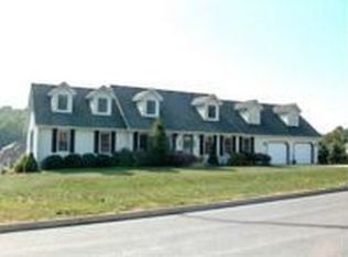 1410 McKeag Dr, Williamsport, PA 17701