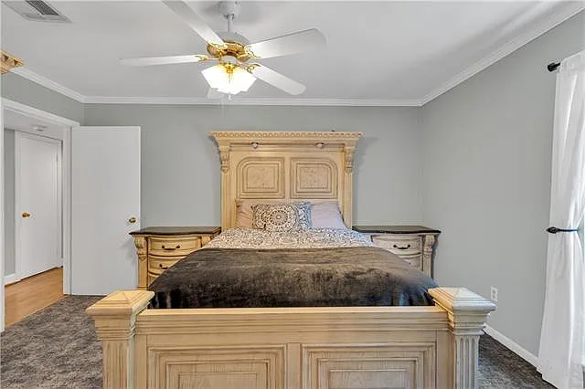 3201 Saint Charles Ave #220 — Photo 19