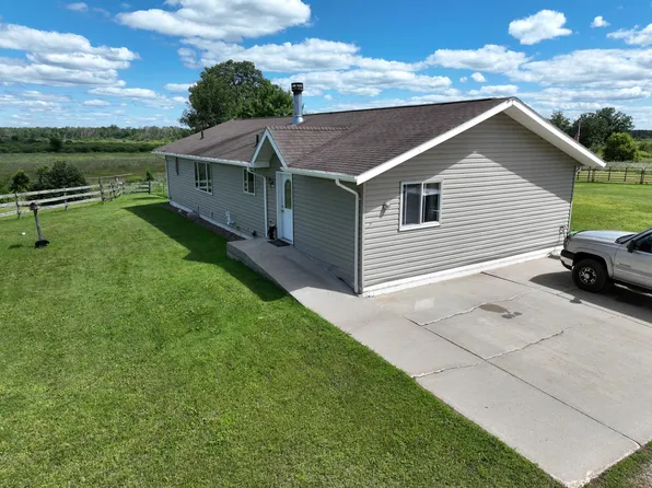 9091 52nd St SW, Verndale, MN 56481