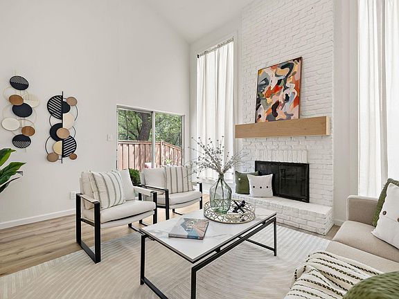 4th image of 8211 Greenslope Dr