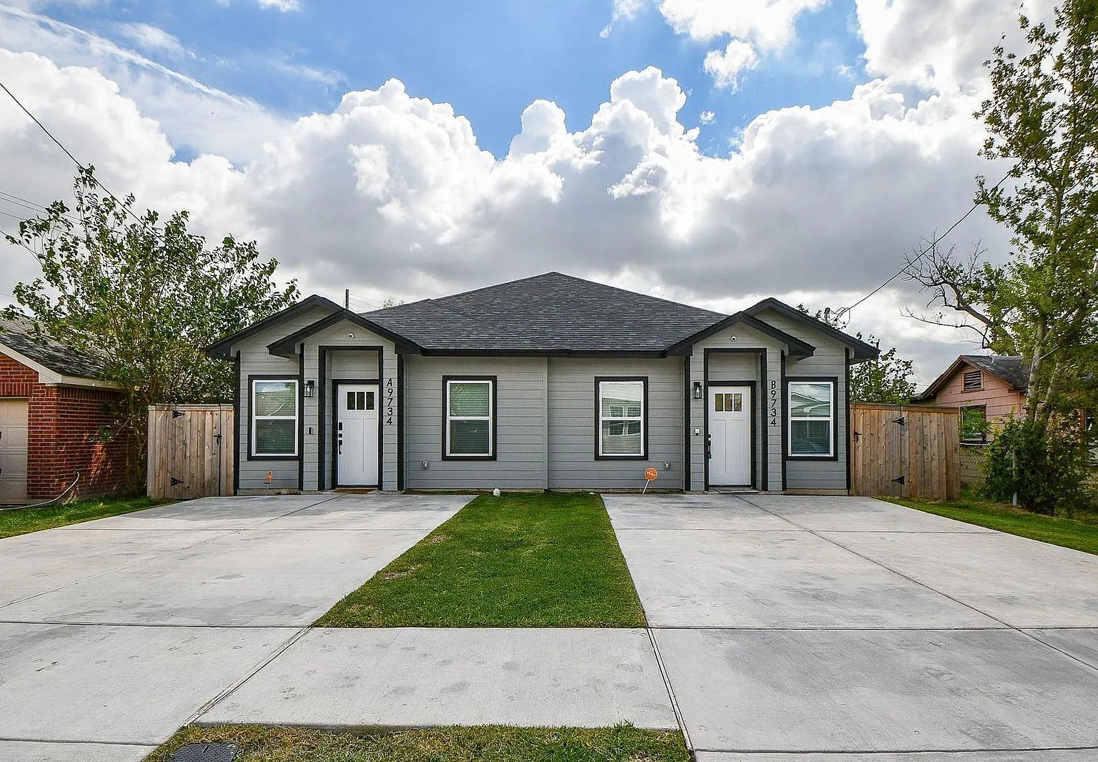 3 bed, 2.0 bath, 1213 sqft, $1,750 — Photo 1