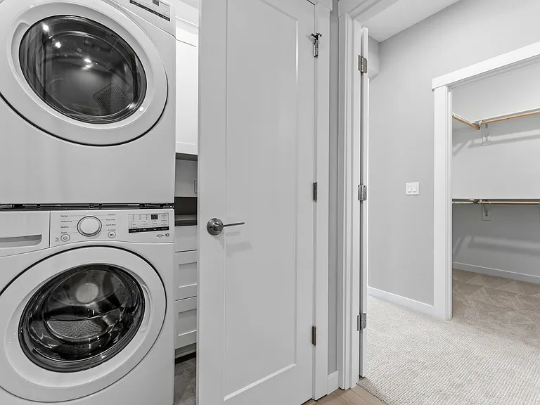 16457 NW Liberty St #1 — Photo 25