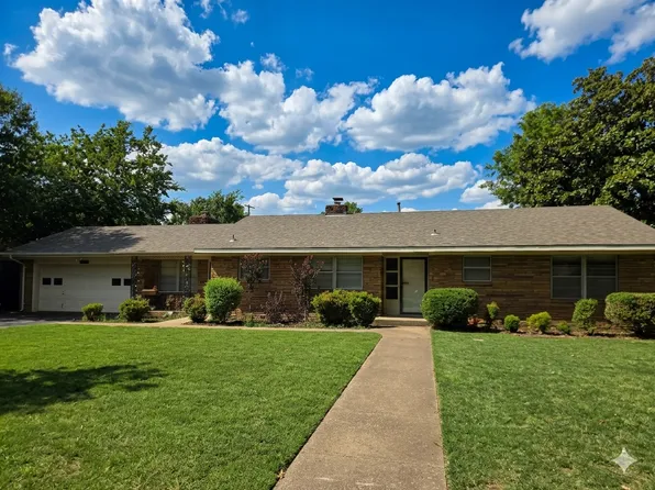 1313 Ann Arbor Dr, Norman, OK 73069