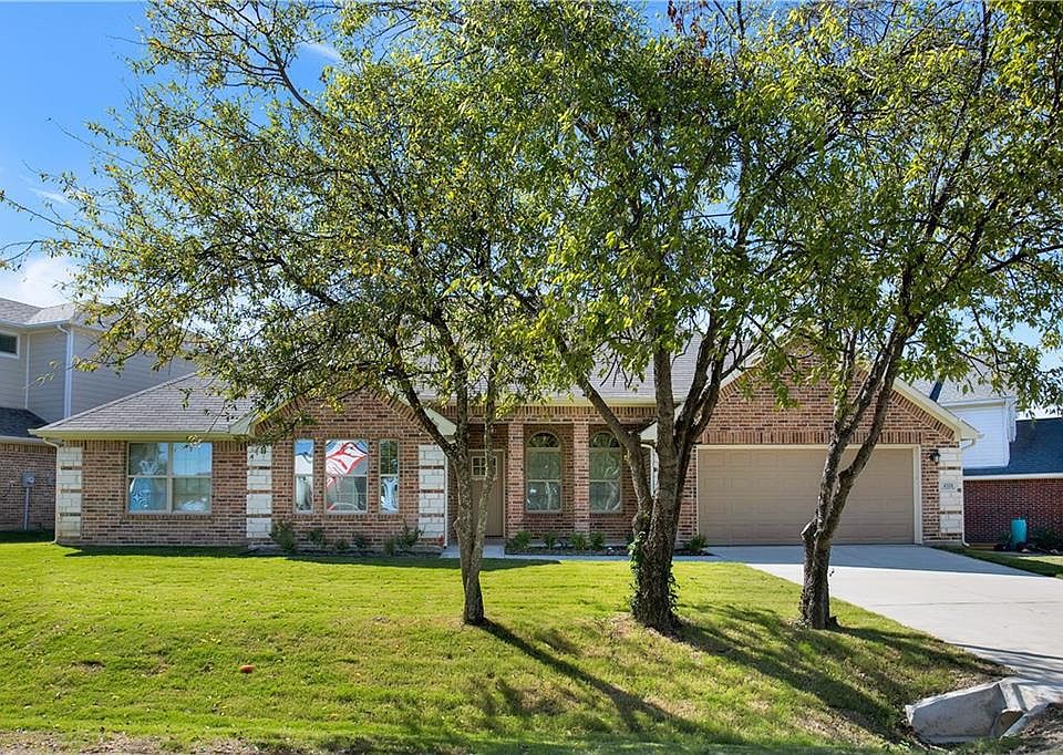 COTTAGES AT THE REALM 3217 Bamsel Sauvage Ln Lewisville TX Zillow