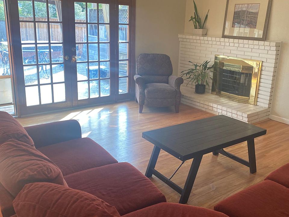 1st image of 4884 Pepperwood Way