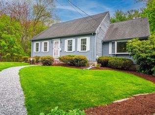 35 Blueberry Ln, Reading, MA 01867