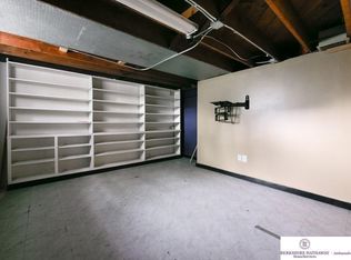 5135 Emmet St, Omaha, NE 68104