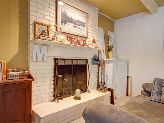 5th image of 6262 Archer St NE