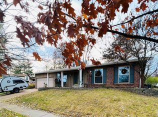 1850 Calamaide Dr, Maryland Heights, MO 63043