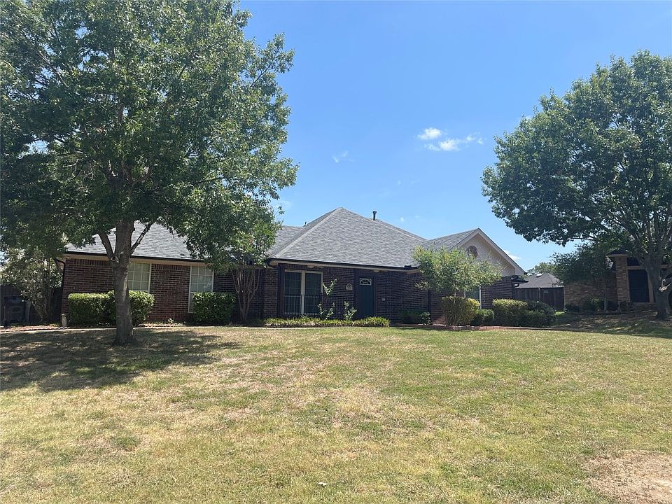 1st image of 205 Creekview Ct
