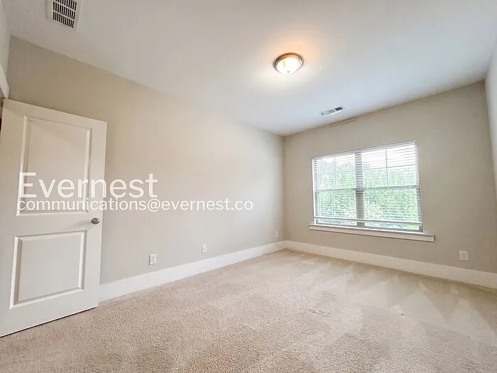 6010 Winding Lakes Dr — Photo 17