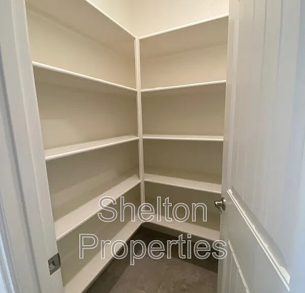 1723 N 208th Ave — Photo 6