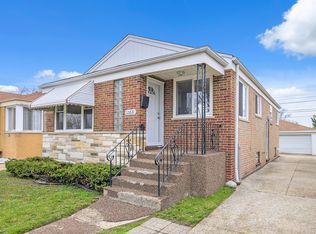 12821 S Racine Ave, Calumet Park, IL 60827