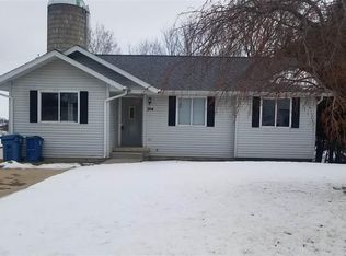 204 N Adams St, Andrew, IA 52030