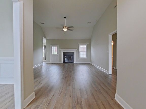 5th image of 4858 Somerset Dr