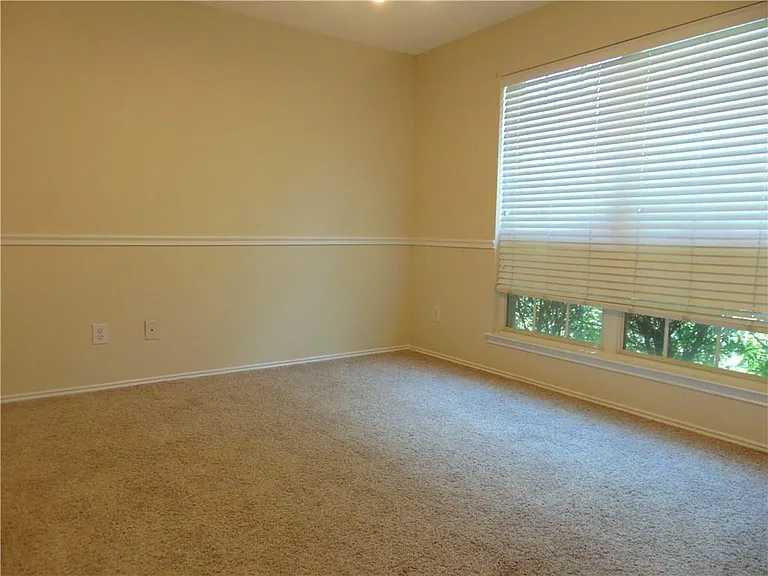 9812 Coolidge Dr — Photo 15