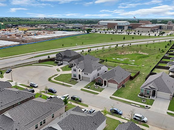 3rd image of 3309 Chasemoor Dr