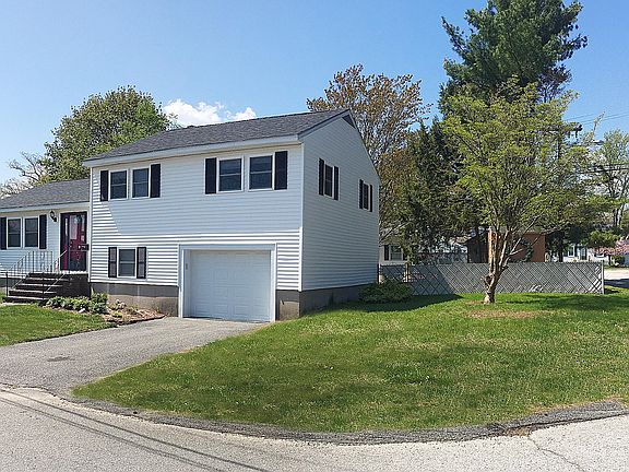 4th image of 1 Glenwood Dr