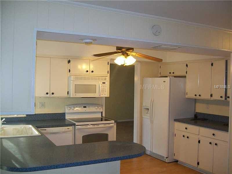 2nd image of 105 Poe Dr