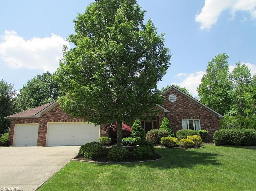 1st image of 7832 Shelly Dr