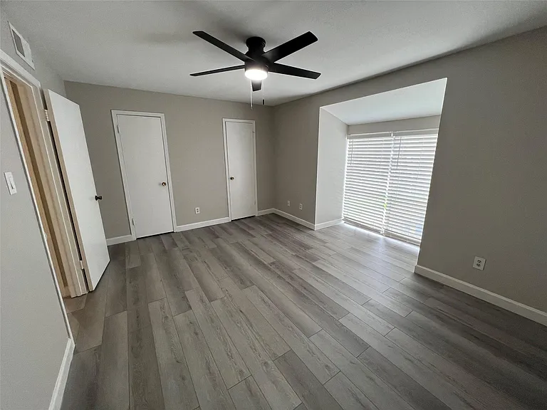 12633 Memorial Dr #24 — Photo 9